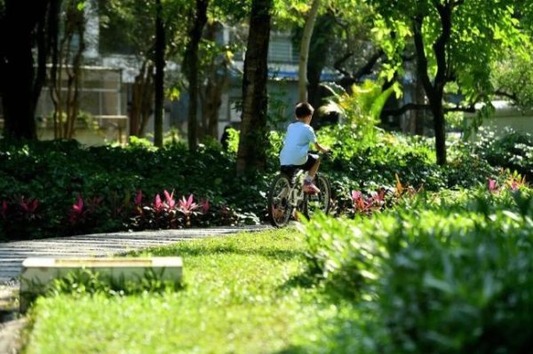 114配资查询 暴雨大暴雨上线 一直下到五一 南方降雨频繁影响假期